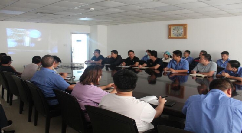 綜合部組織公司員工學習阿米巴管理模式